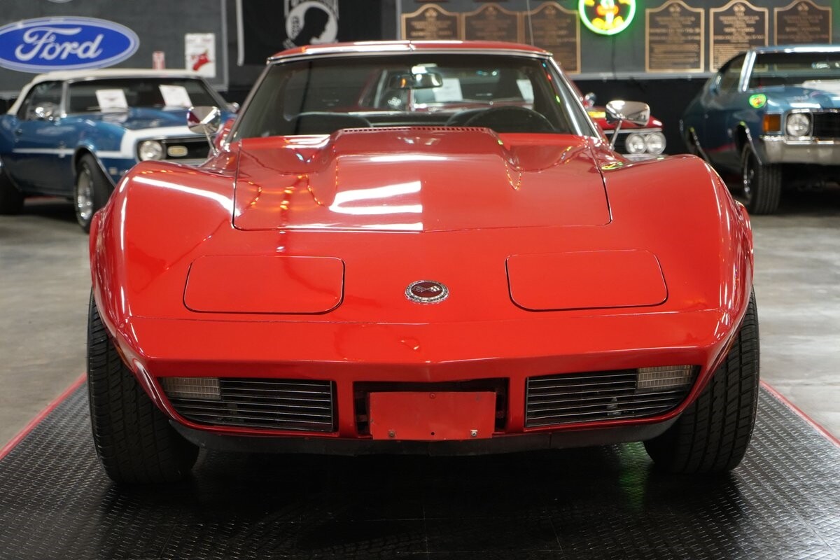 Chevrolet-Corvette-1973-Coupe-25