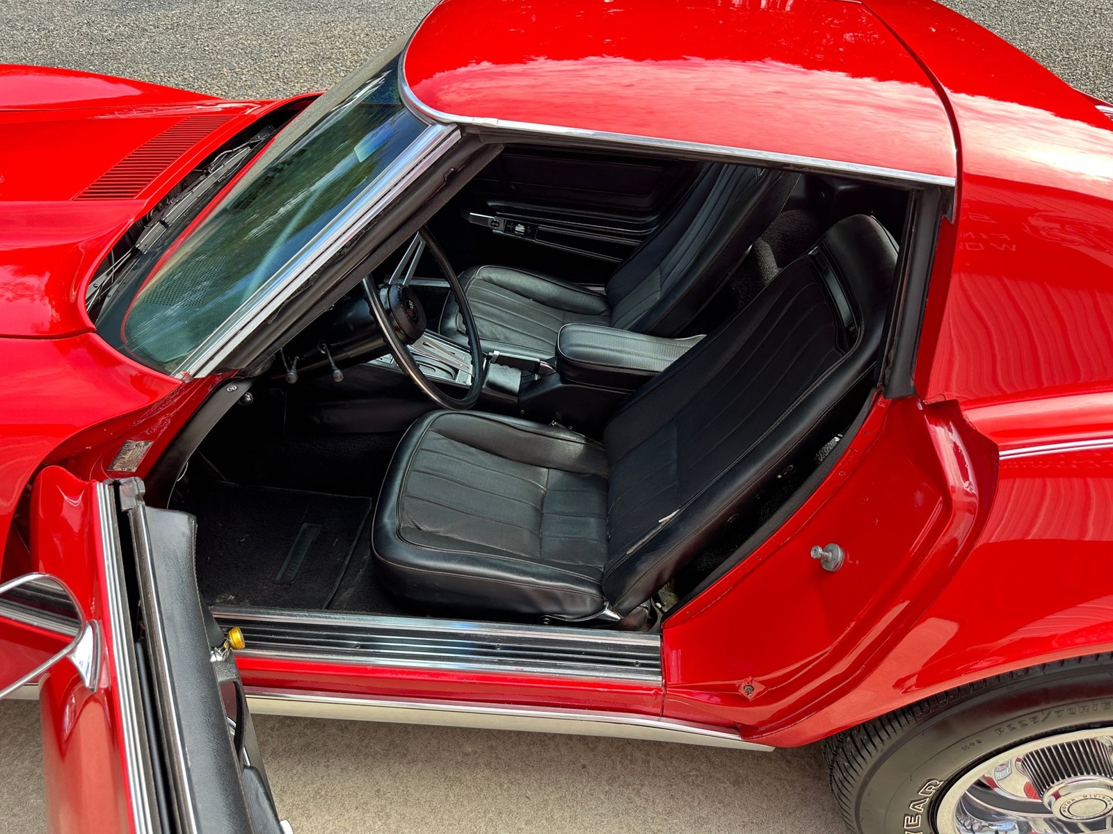 Chevrolet-Corvette-1973-Coupe-25