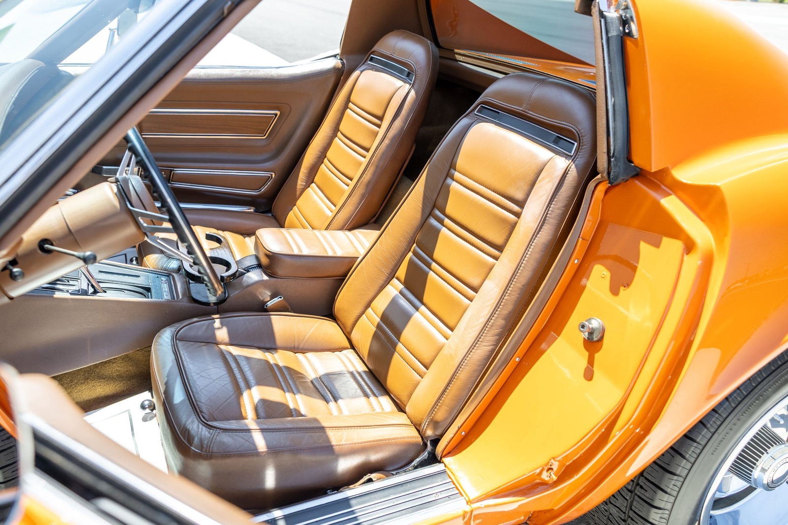 Chevrolet-Corvette-1973-Coupe-29