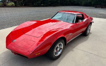 Chevrolet-Corvette-1973-Coupe-3