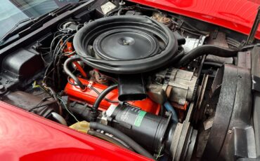 Chevrolet-Corvette-1973-Coupe-30