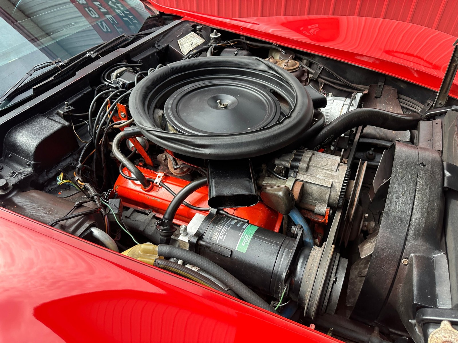 Chevrolet-Corvette-1973-Coupe-30