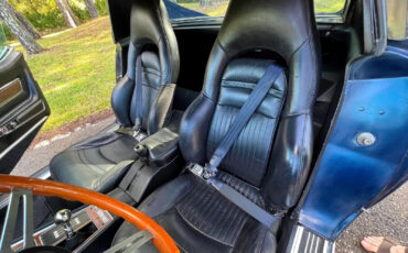 Chevrolet-Corvette-1973-Coupe-32