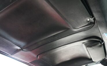 Chevrolet-Corvette-1973-Coupe-34