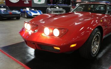 Chevrolet-Corvette-1973-Coupe-39