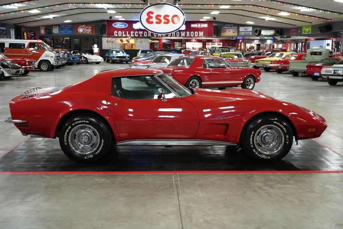 Chevrolet-Corvette-1973-Coupe-6