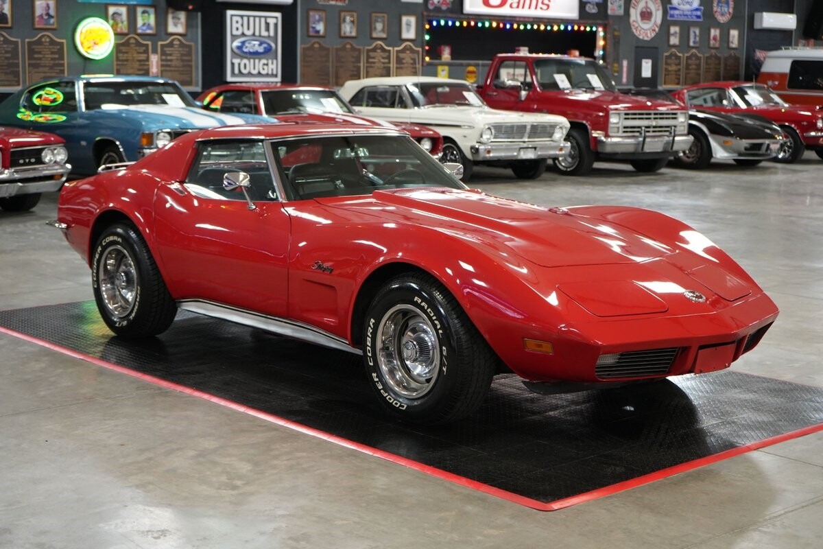 Chevrolet-Corvette-1973-Coupe-7