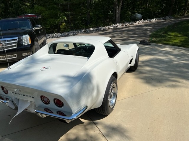 Chevrolet-Corvette-1973-Coupe-7