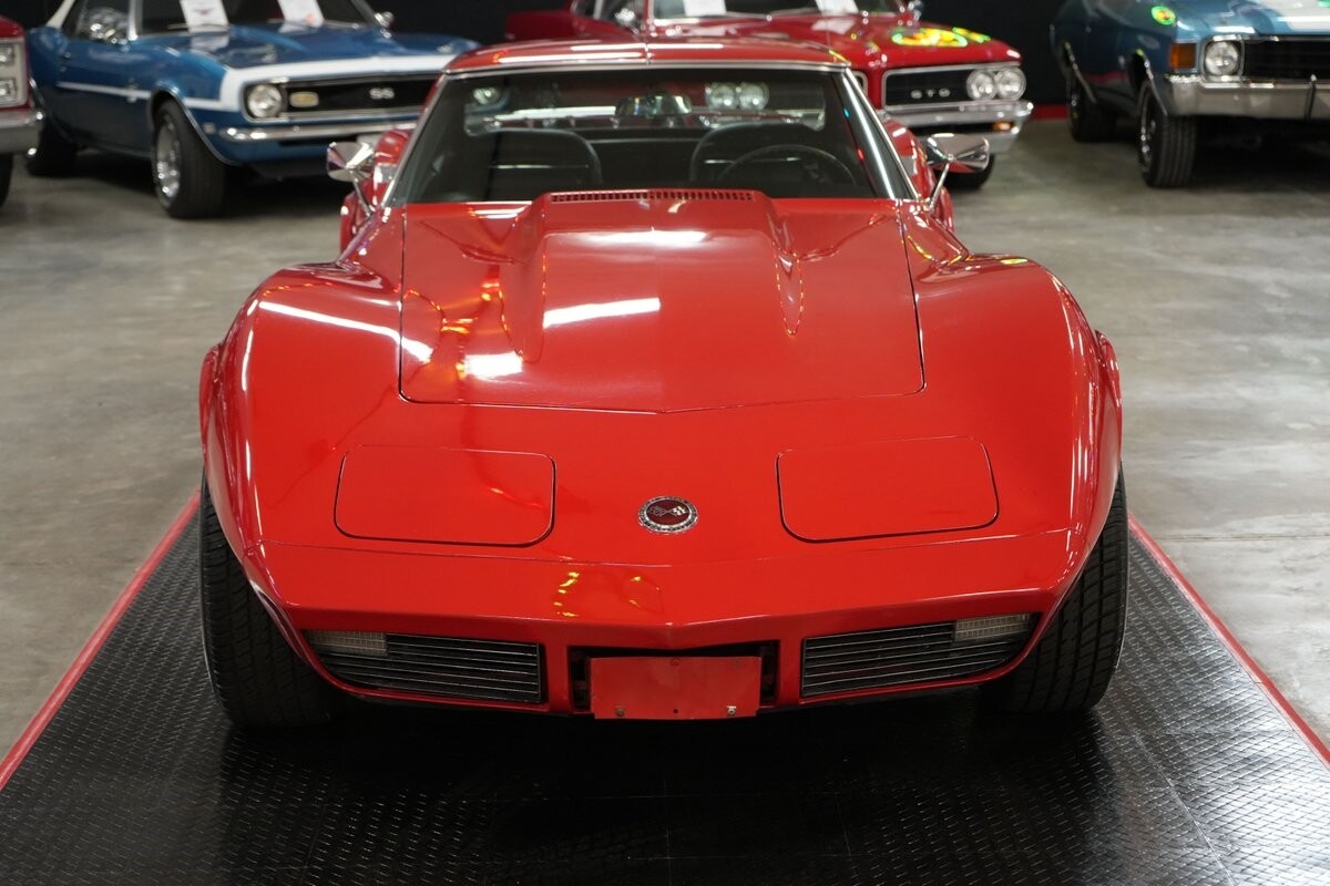 Chevrolet-Corvette-1973-Coupe-8