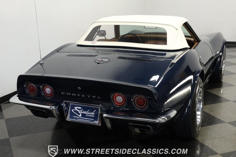 Chevrolet-Corvette-1973-Dark-Blue-Metallic-Saddle-Leather-11