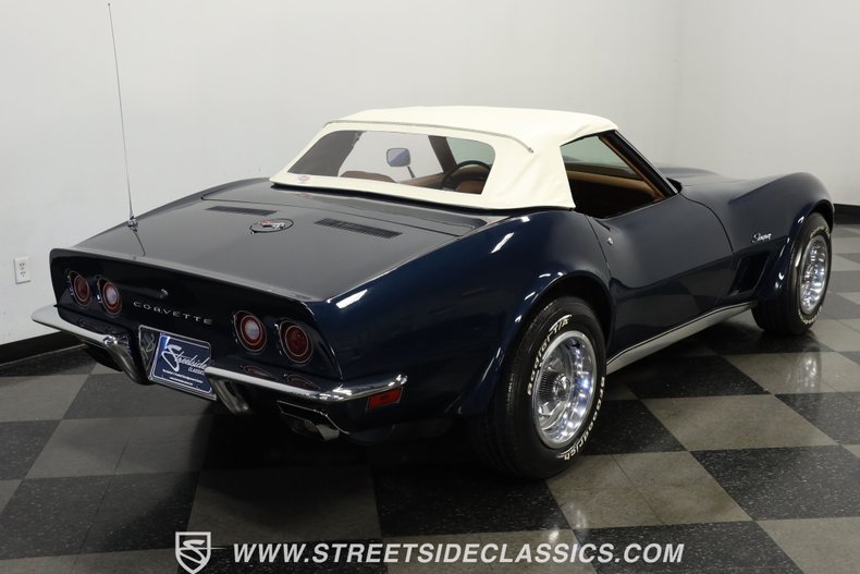 Chevrolet-Corvette-1973-Dark-Blue-Metallic-Saddle-Leather-12