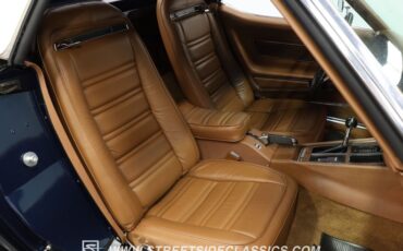 Chevrolet-Corvette-1973-Dark-Blue-Metallic-Saddle-Leather-2
