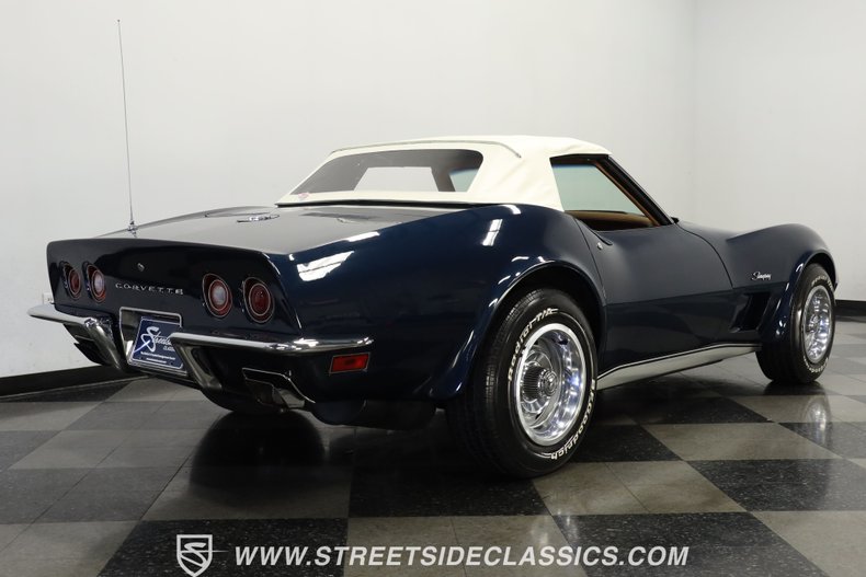Chevrolet-Corvette-1973-Dark-Blue-Metallic-Saddle-Leather-26