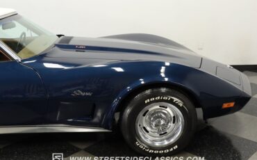 Chevrolet-Corvette-1973-Dark-Blue-Metallic-Saddle-Leather-29
