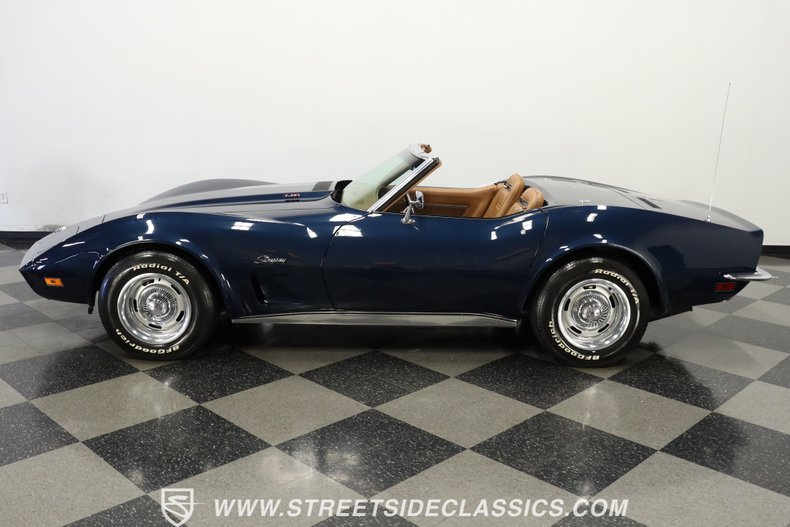 Chevrolet-Corvette-1973-Dark-Blue-Metallic-Saddle-Leather-3