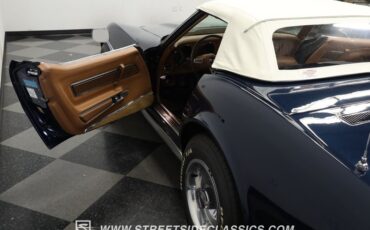 Chevrolet-Corvette-1973-Dark-Blue-Metallic-Saddle-Leather-33