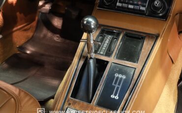 Chevrolet-Corvette-1973-Dark-Blue-Metallic-Saddle-Leather-40