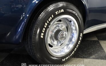 Chevrolet-Corvette-1973-Dark-Blue-Metallic-Saddle-Leather-48