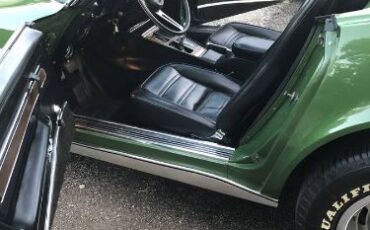 Chevrolet-Corvette-1973-Elkhart-Green-Black-Leather-5