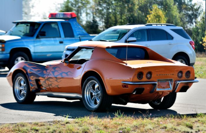 Chevrolet-Corvette-1973-Orange-Flame-11