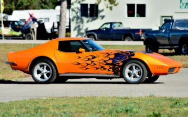 Chevrolet-Corvette-1973-Orange-Flame-17