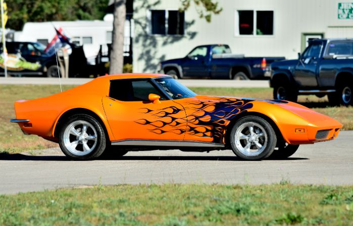 Chevrolet-Corvette-1973-Orange-Flame-17