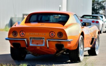 Chevrolet-Corvette-1973-Orange-Flame-2
