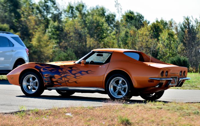 Chevrolet-Corvette-1973-Orange-Flame-21