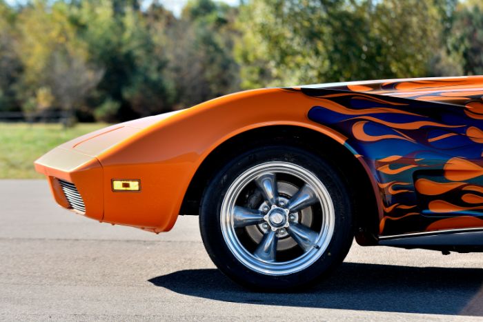 Chevrolet-Corvette-1973-Orange-Flame-22