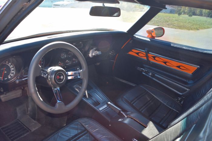 Chevrolet-Corvette-1973-Orange-Flame-29