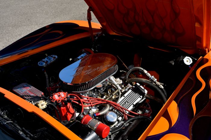 Chevrolet-Corvette-1973-Orange-Flame-39