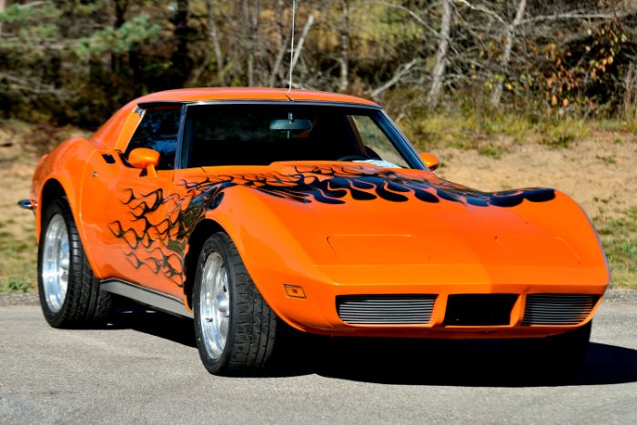Chevrolet-Corvette-1973-Orange-Flame-5