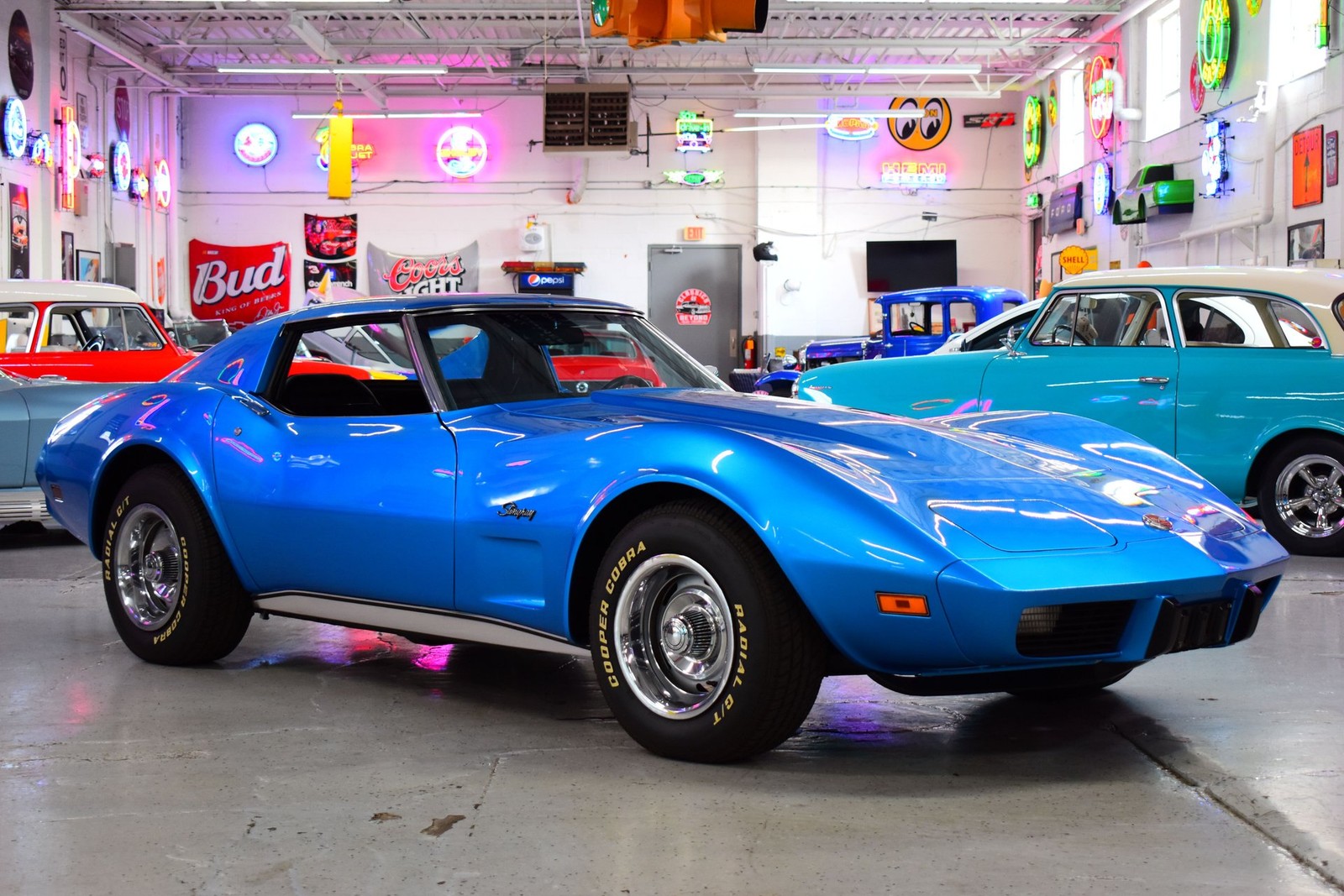 Chevrolet Corvette 1975