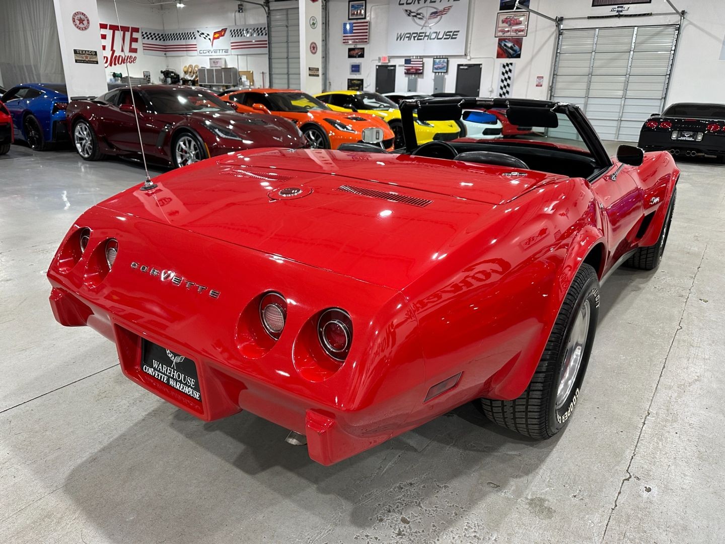 Chevrolet-Corvette-1975-Convertible-5