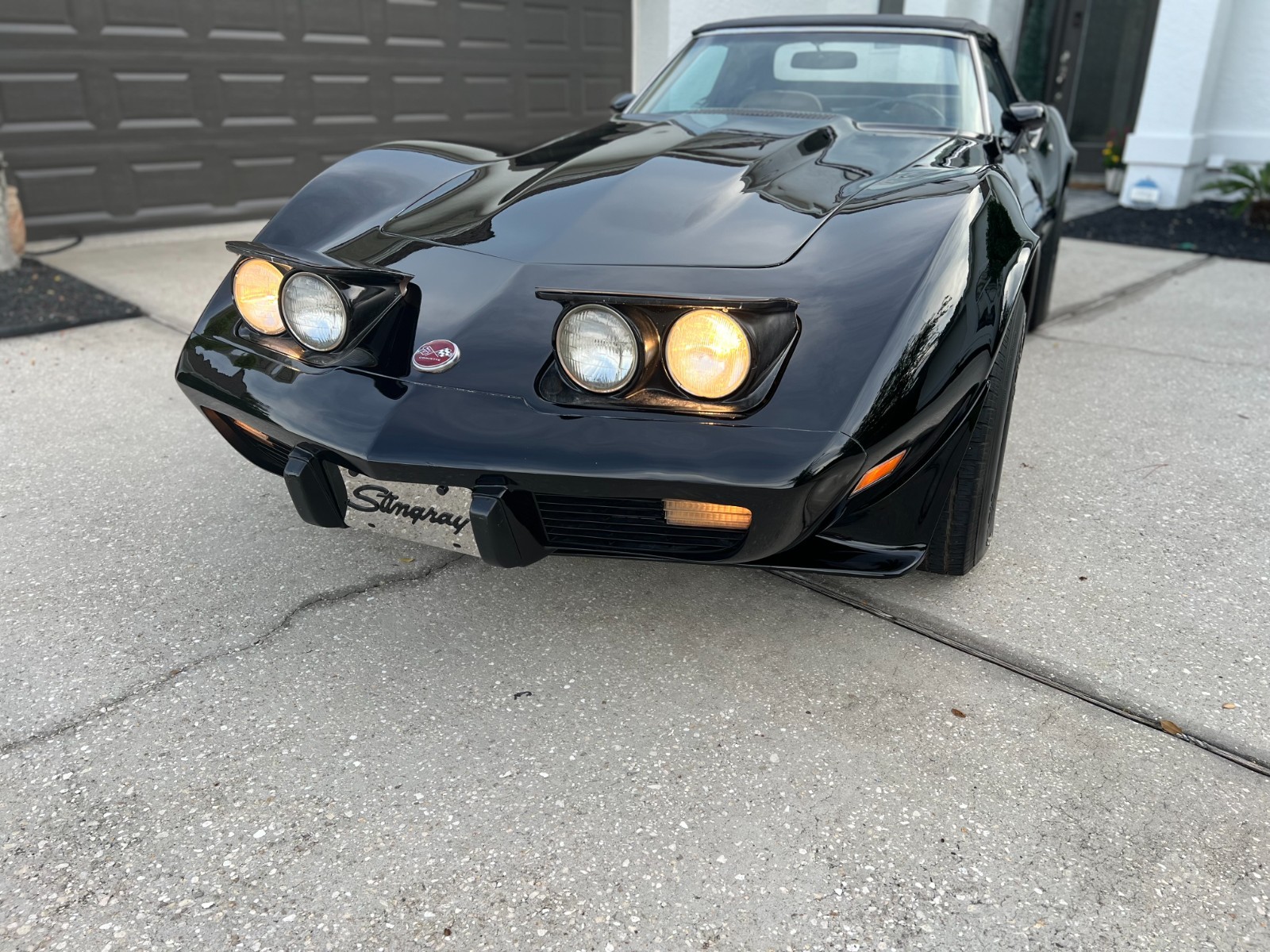 Chevrolet-Corvette-1975-Convertible-5