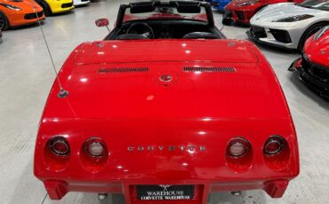 Chevrolet-Corvette-1975-Convertible-6