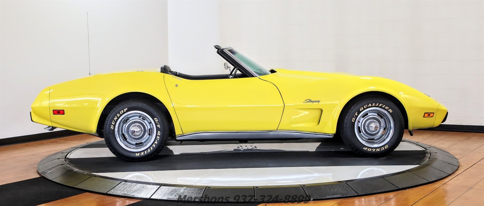 Chevrolet-Corvette-1975-Convertible-7