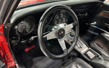 Chevrolet-Corvette-1975-Convertible-8