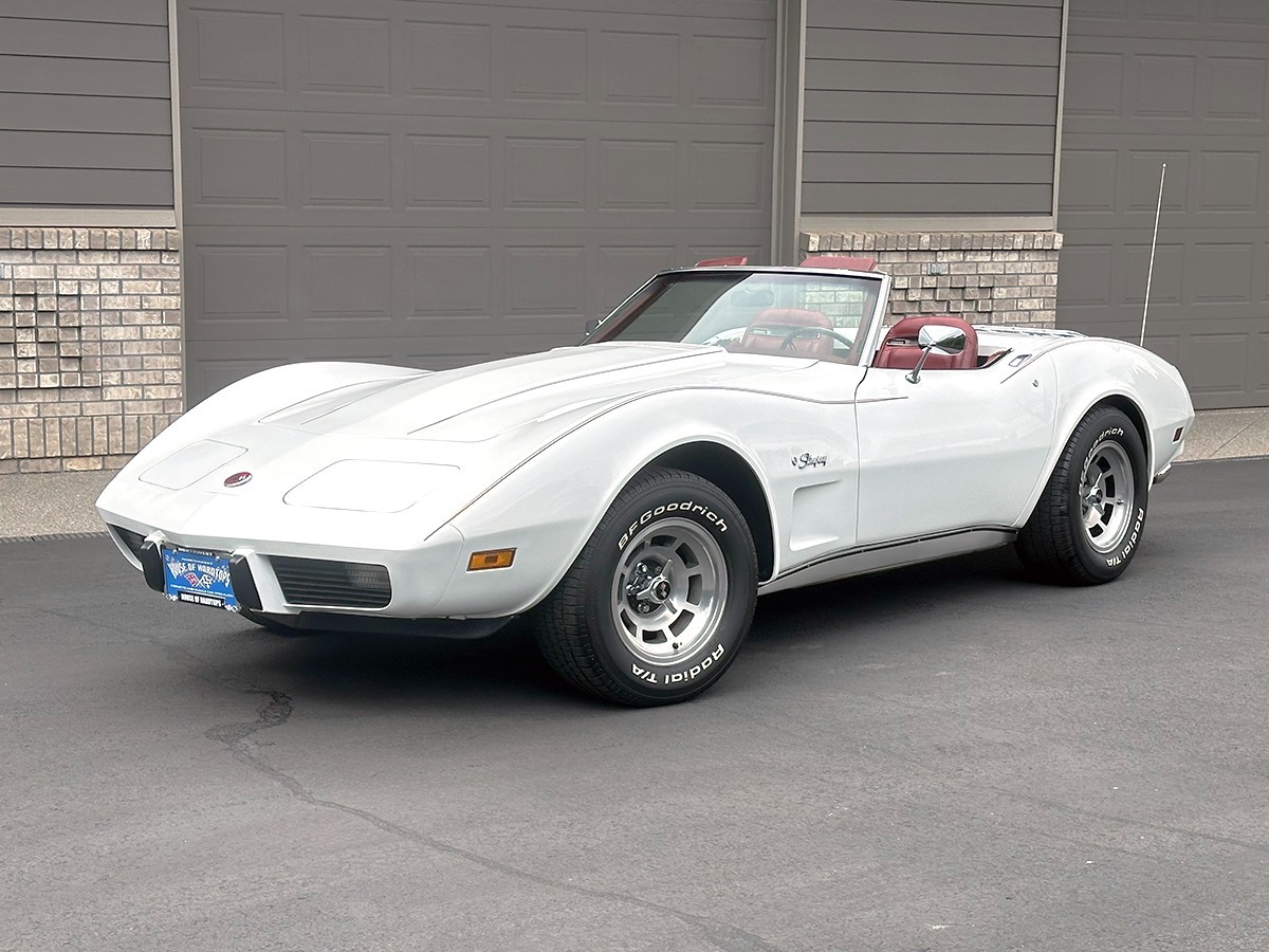 Chevrolet Corvette 1975 Convertible