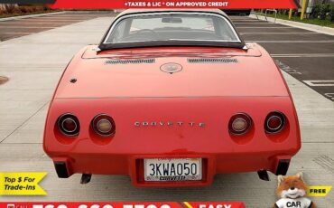 Chevrolet-Corvette-1975-Coupe-10