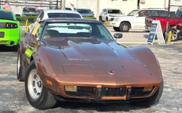 Chevrolet-Corvette-1975-Coupe-6