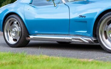 Chevrolet-Corvette-1976-Coupe-16