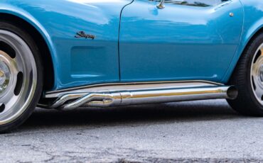 Chevrolet-Corvette-1976-Coupe-17