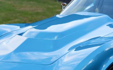 Chevrolet-Corvette-1976-Coupe-19