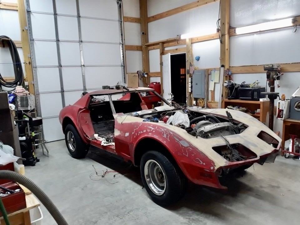 Chevrolet-Corvette-1976-Coupe