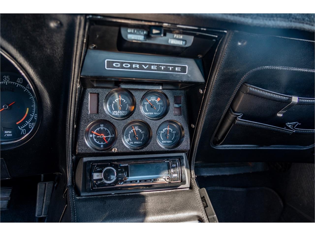 Chevrolet-Corvette-1976-LeMans-Blue-Black-15