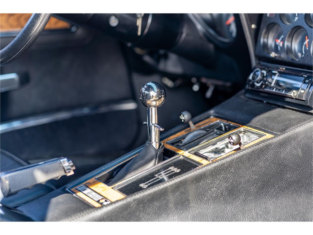 Chevrolet-Corvette-1976-LeMans-Blue-Black-16