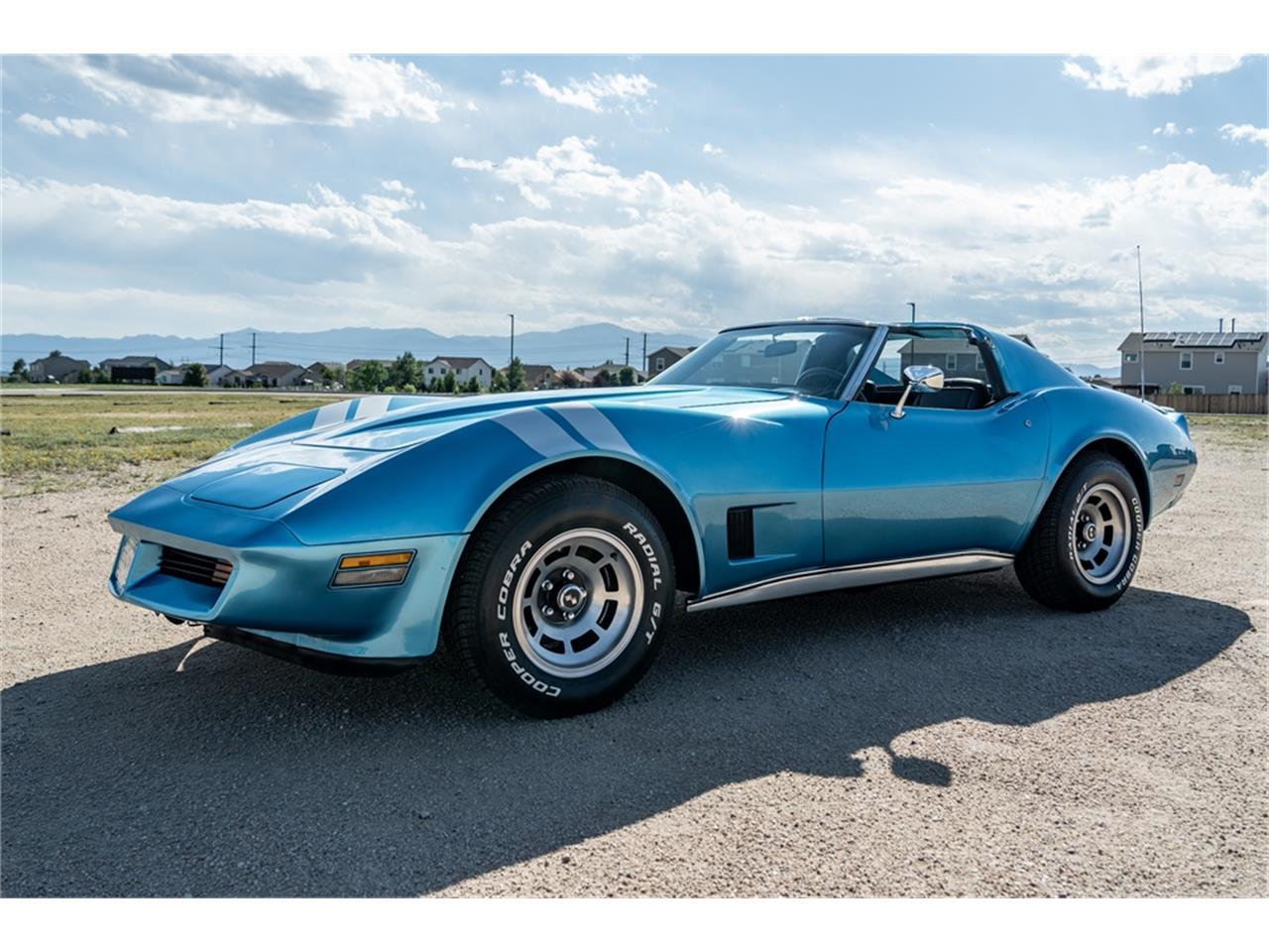 Chevrolet-Corvette-1976-LeMans-Blue-Black-17