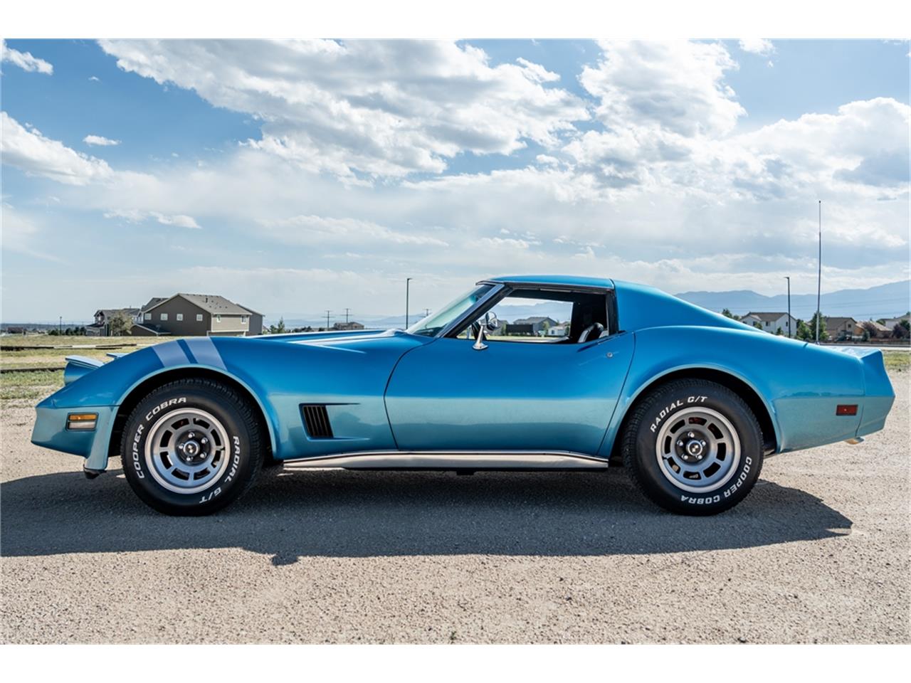Chevrolet-Corvette-1976-LeMans-Blue-Black-19