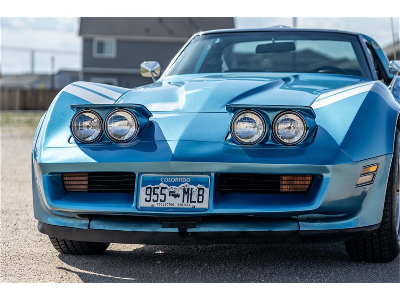 Chevrolet-Corvette-1976-LeMans-Blue-Black-32